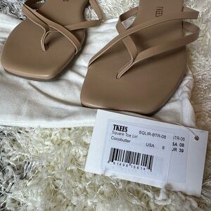 TKEES Women's Square Toe Sandals - Cream NWT